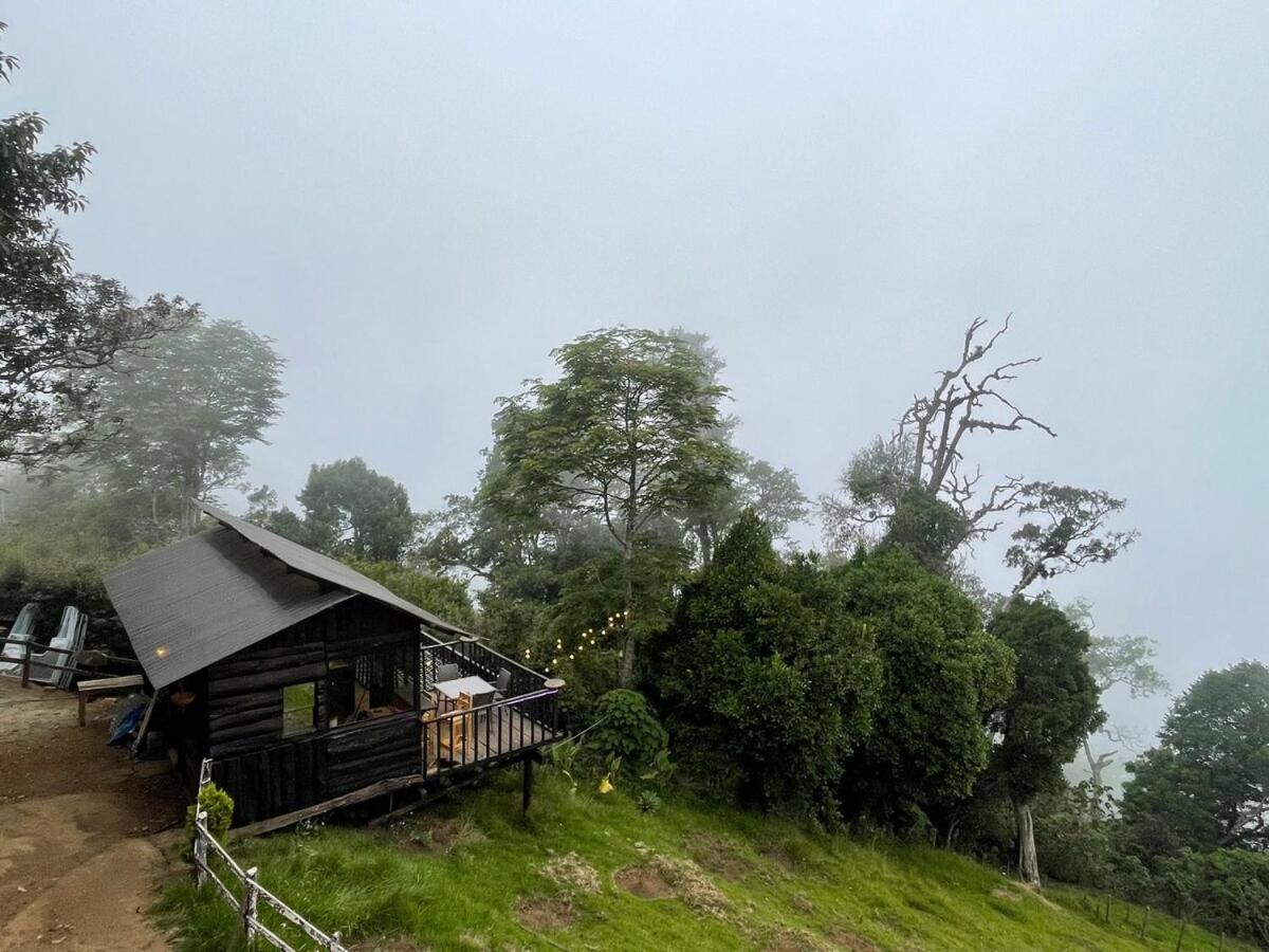 Villa Laurel 危地马拉安地瓜 外观 照片